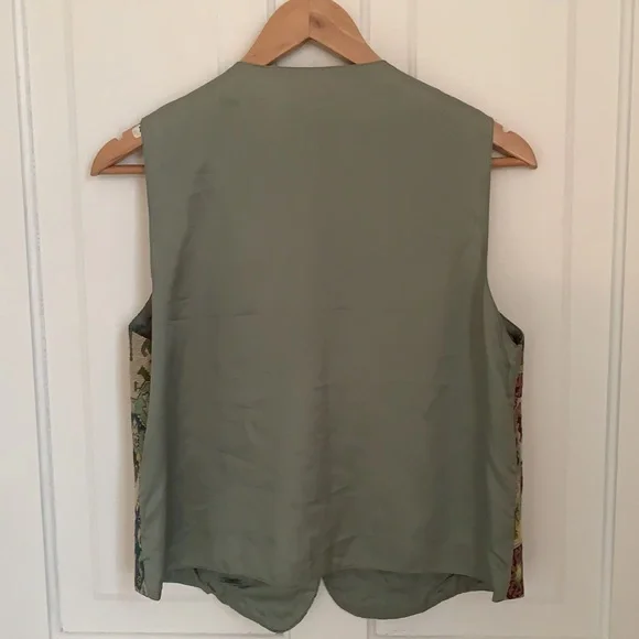 Aztec print vest - Picture 3 of 6